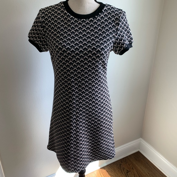 APRICOT Dresses & Skirts - APRICOT KNIT DRESS